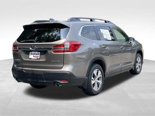 2022 Subaru Ascent Premium 8-Passenger