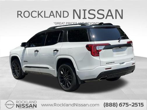 2022 GMC Acadia Denali