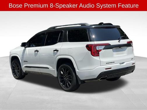 2022 GMC Acadia Denali