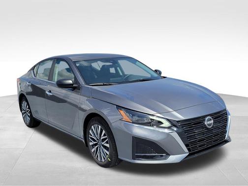 Gun Metallic 2026 Nissan Altima 2.5 SV