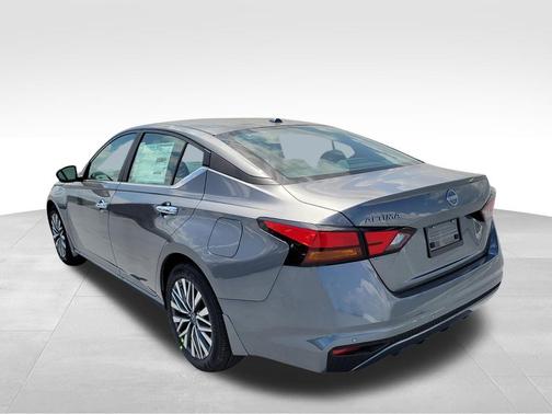 Gun Metallic 2026 Nissan Altima 2.5 SV