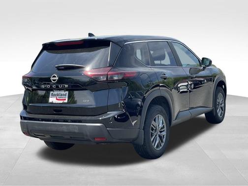 2025 Nissan Rogue S