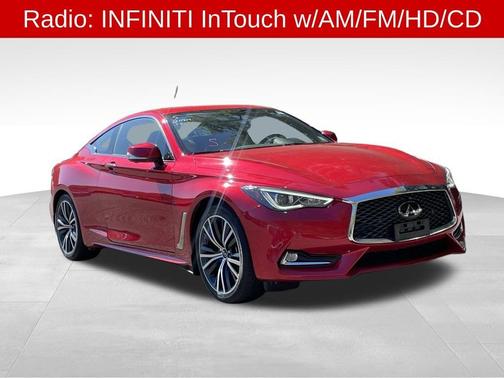 2022 INFINITI Q60 LUXE