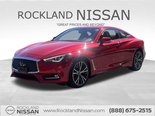 2022 INFINITI Q60 LUXE
