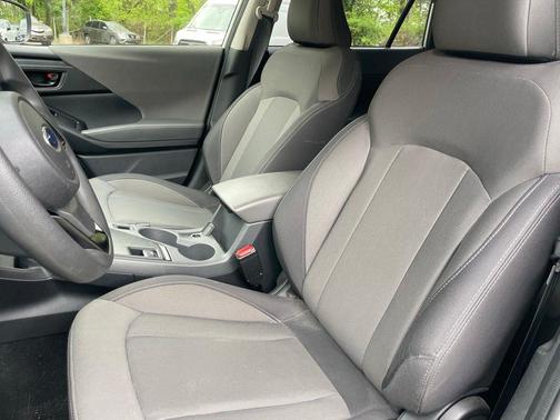 Crystal White Pearl 2024 Subaru Crosstrek Base