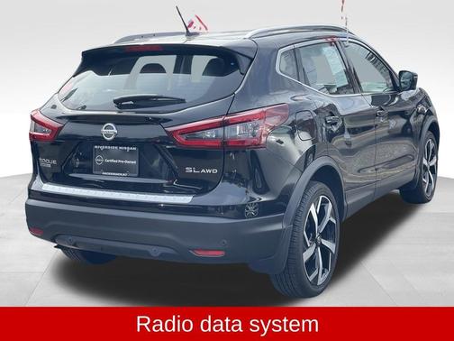 2022 Nissan Rogue Sport SL