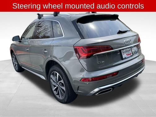 2024 Audi Q5 45 S line quattro Premium