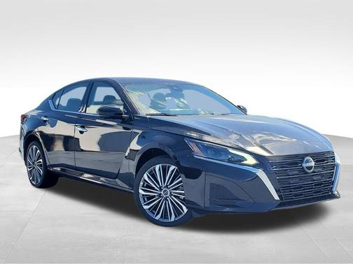 2025 Nissan Altima SL