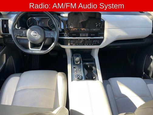 2022 Nissan Pathfinder Platinum