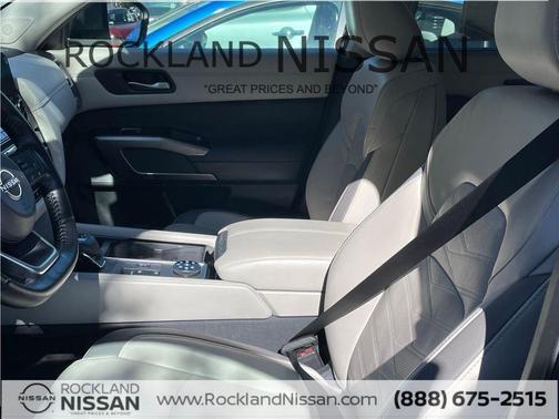 2022 Nissan Pathfinder Platinum