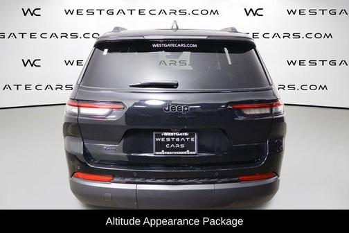Diamond Black 2023 Jeep Grand Cherokee L Laredo