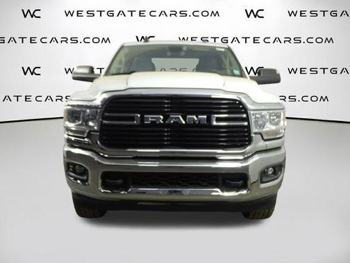 Bright White Clearcoat 2019 RAM 2500 Big Horn