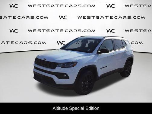 Bright White Clearcoat 2026 Jeep Compass Latitude