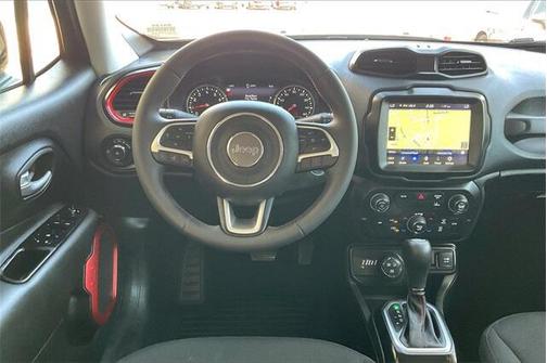 2023 Jeep Renegade Trailhawk