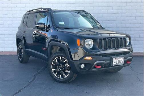 2023 Jeep Renegade Trailhawk