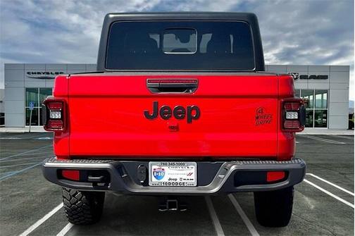 2025 Jeep Gladiator Willys
