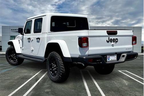 2025 Jeep Gladiator Big Bear