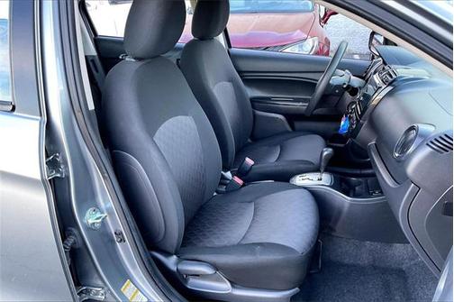 2021 Mitsubishi Mirage ES