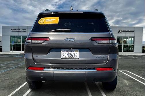 2022 Jeep Grand Cherokee L Laredo