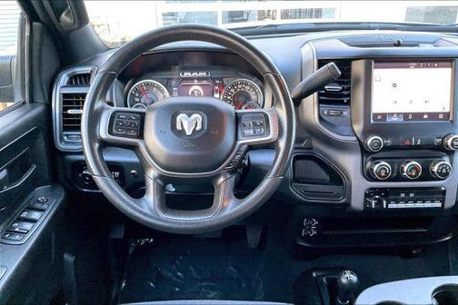 2022 RAM 3500 Tradesman Crew Cab 4x4 6'4' Box