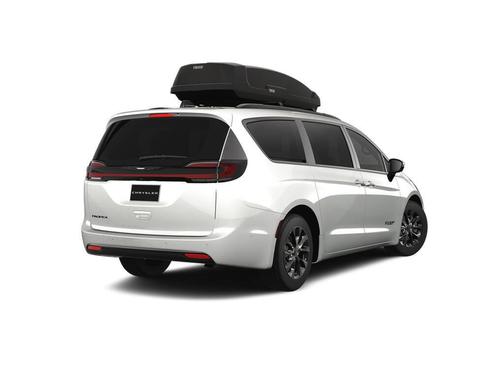 2025 Chrysler Pacifica L