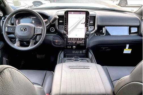 2026 RAM 3500 Limited Crew Cab 4x4 8' Box