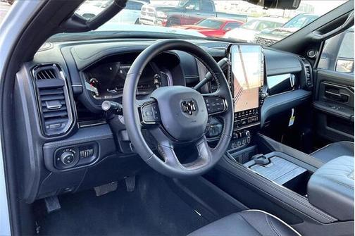 2026 RAM 3500 Limited Crew Cab 4x4 8' Box