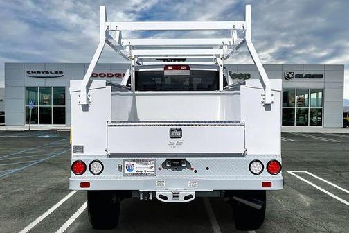 2026 RAM 2500 Tradesman Crew Cab 4x4 8' Box