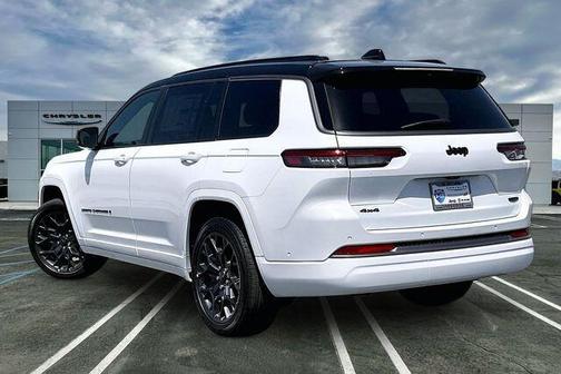 Bright White Clearcoat 2026 Jeep Grand Cherokee L Summit