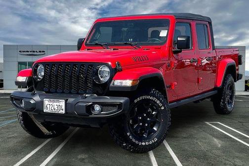 Firecracker Red Clearcoat 2023 Jeep Gladiator Willys 4x4