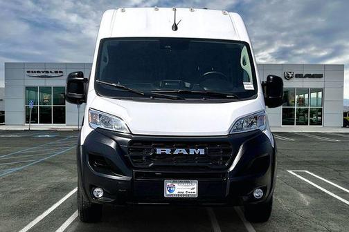 Bright White Clearcoat 2025 RAM ProMaster 2500 Tradesman