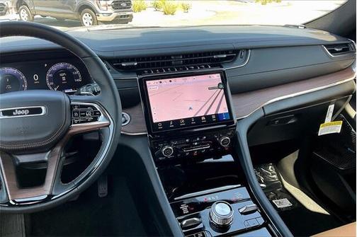 2025 Jeep Grand Cherokee L Summit