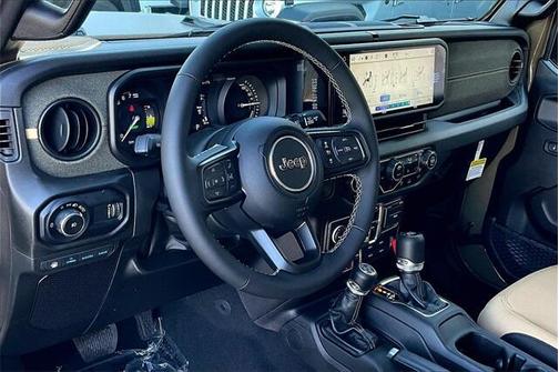 2025 Jeep Wrangler 4xe Willys