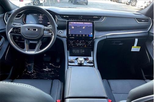 2025 Jeep Grand Cherokee Overland