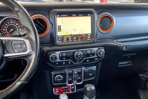 Bright White Clearcoat 2023 Jeep Gladiator Mojave 4x4