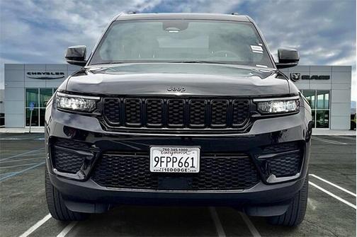 2023 Jeep Grand Cherokee Altitude