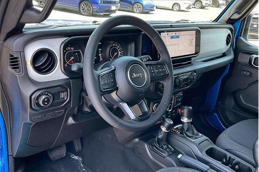 2025 Jeep Gladiator Willys