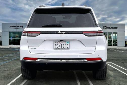 Bright White Clearcoat 2023 Jeep Grand Cherokee 4xe Base