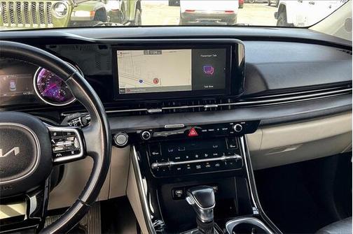 2022 Kia Carnival SX