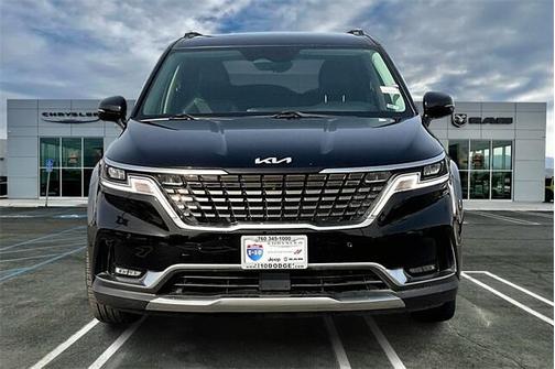 2022 Kia Carnival SX