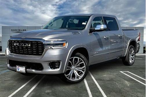 2025 RAM 1500 ST