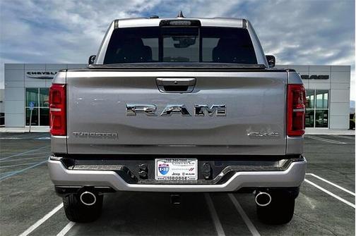 2025 RAM 1500 ST