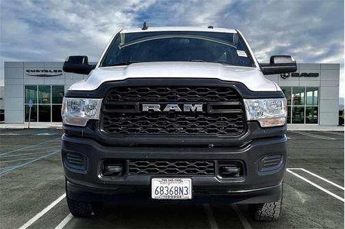2022 RAM 2500 Tradesman Regular Cab 4x4 8' Box