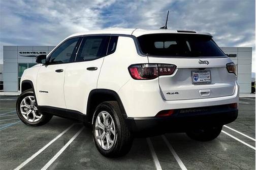 2025 Jeep Compass Sport