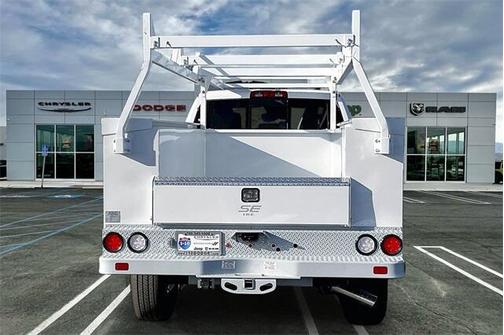 2026 RAM 2500 Tradesman Crew Cab 4x2 8' Box