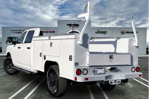 2026 RAM 2500 Tradesman Crew Cab 4x2 8' Box