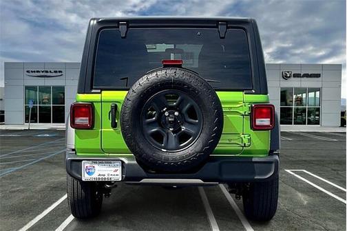 2025 Jeep Wrangler Sport