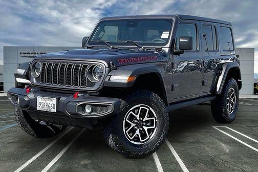 Granite Crystal Metallic Clearcoat 2025 Jeep Wrangler Rubicon