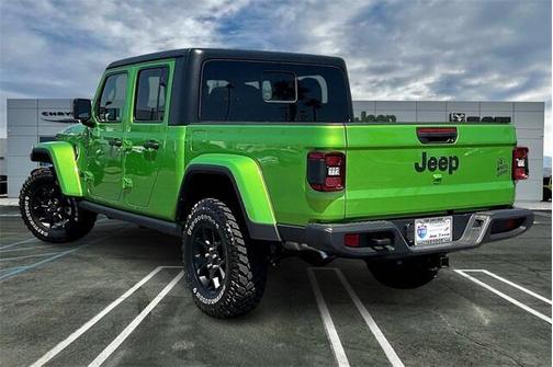 2025 Jeep Gladiator Willys