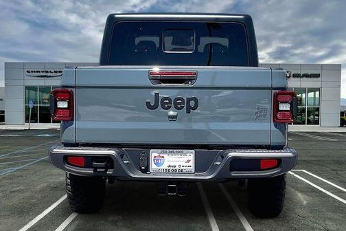 Anvil Clearcoat 2026 Jeep Gladiator Willys 4x4